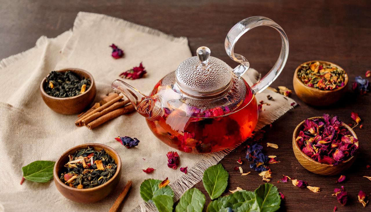 Fresh organic tea leaves